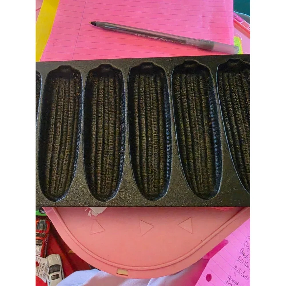 AT-1 Black Corn-Shaped Nonstick Baking Mold Tray